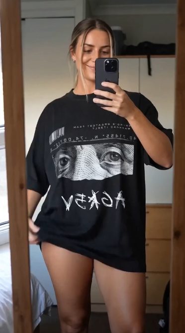 AGR5V Oversized Heavyweight Tee – Flat Lay Shot